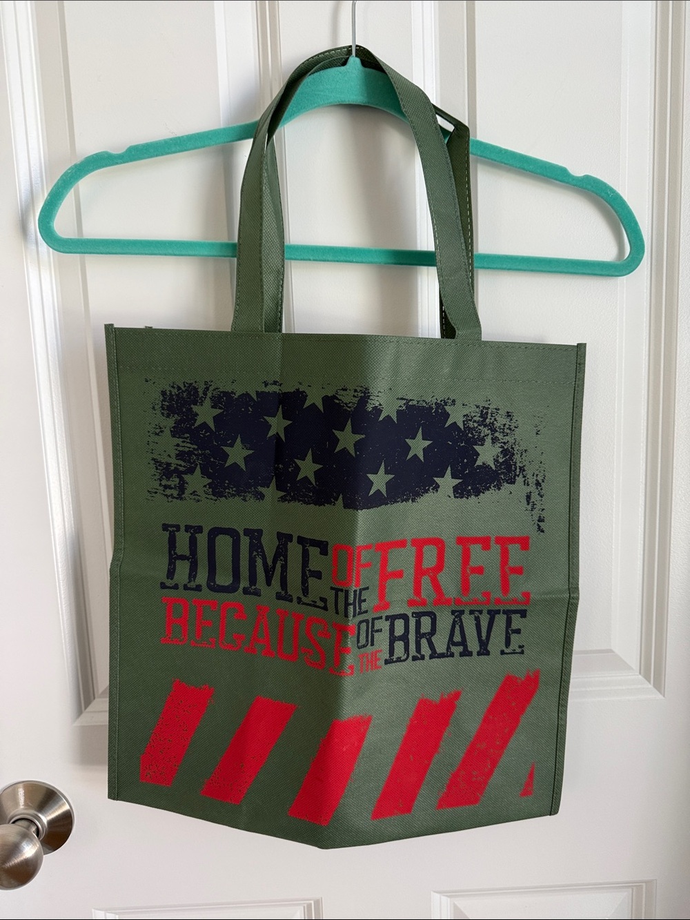 Patriotic Olive Lightweight Tote Bag